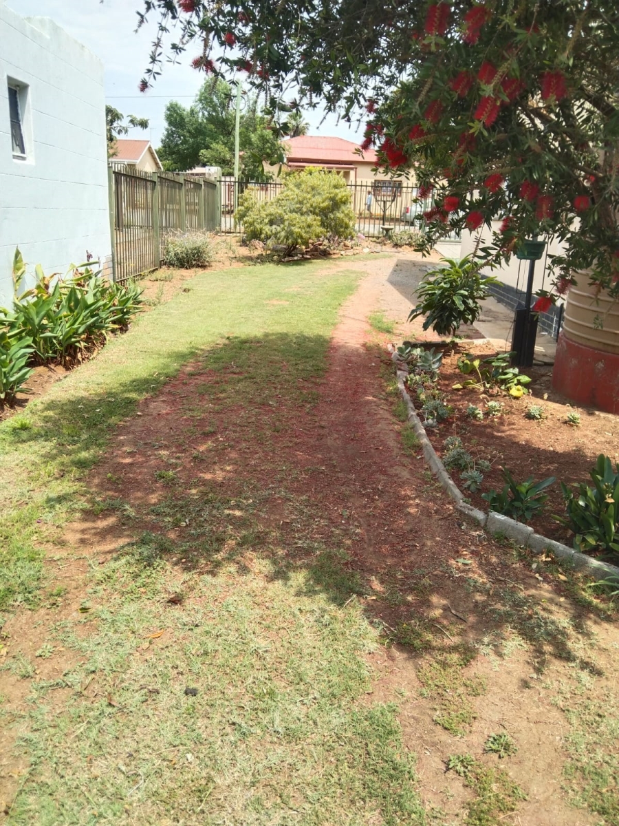 3 Bedroom Property for Sale in Theunissen Free State